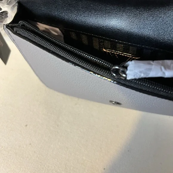 Victoria's Secret Tech Wristlet Cellphone ID Card Wallet Purple 6 7/8"x 4.5" NWT - Picture 10 of 14